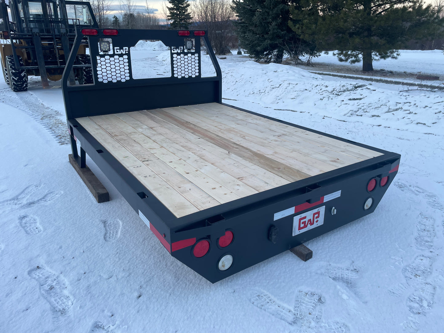 7' x 9' Flat Deck
